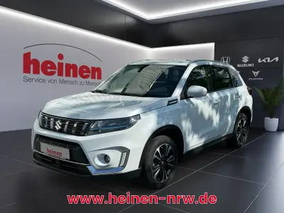 Gebraucht Suzuki Vitara Comfort+ 129 PS (94 kW) 2023 Weiß SUV