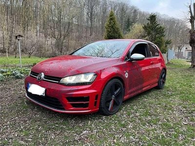 Rot Gebraucht 2016 VW Golf VII R Kleinwagen | 18.000 € (Superpreis)