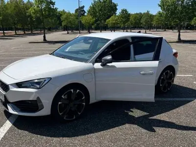 Gebraucht Cupra Leon 245 PS (180 kW) 2021 Weiß Limousine