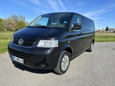 Gebraucht VW Caravelle Comfortline 102 PS (75 kW) 2008 Schwarz Van