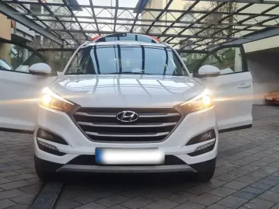 Gebraucht Hyundai Tucson 132 PS (97 kW) 2017 Weiß SUV
