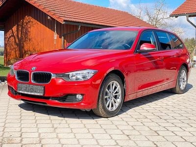 Gebraucht BMW 320 184 PS (135 kW) 2013 Rot Kombi