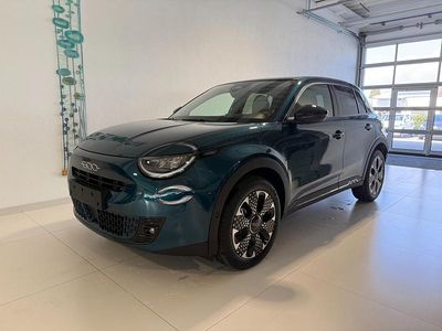 Nuova Fiat 600 La Prima 145 CV (106 kW) 2026 Verde SUV