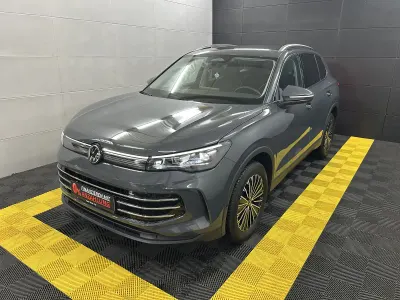 Usata VW Tiguan Elegance 194 CV (142 kW) 2024 Grigio SUV