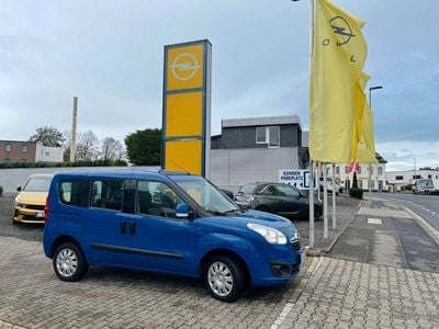Gebraucht Opel Combo 120 PS (88 kW) 2017 Blau Van / Kleinbus