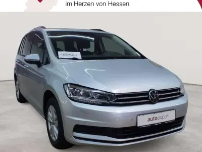 Gebraucht VW Touran Comfortline 150 PS (110 kW) 2021 Reflexsilber metallic Van / Kleinbus