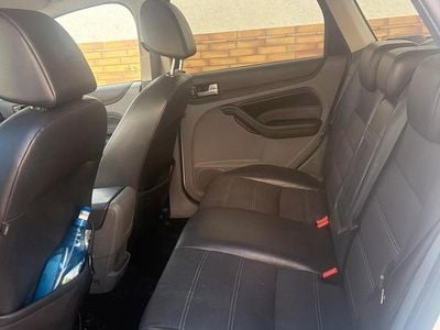 Gebraucht Ford Focus 120 PS (88 kW) 2008 Weiß Kombi