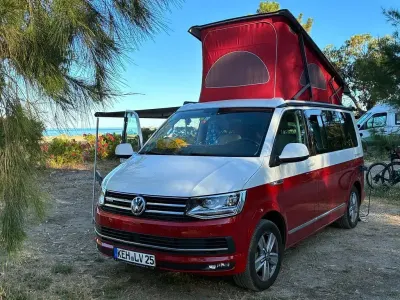 Gebraucht VW California California 199 PS (146 kW) 2019 Rot Van