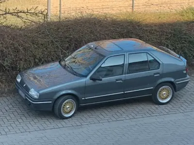 Gebraucht Renault 19 90 PS (66 kW) 1989 Andere farben Limousine