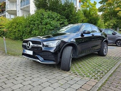 Mercedes GLC300e