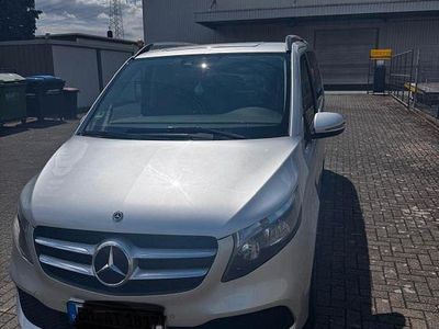 Mercedes V250