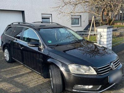 Gebraucht VW Passat Comfortline 140 PS (102 kW) 2011 Schwarz Kombi