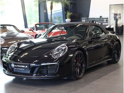 Porsche 911 Carrera GTS