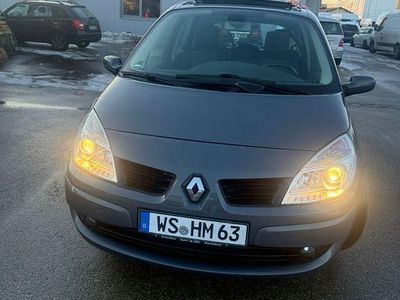 Grau Gebraucht 2007 Renault Scénic II Expression Van / Kleinbus | 1.800 € (Fairer Preis)