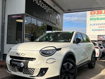 Usata Fiat 600 Basis 101 CV (74 kW) 2024 Bianco SUV