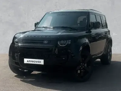 Gebraucht Land Rover Defender HSE Dynamic 300 PS (220 kW) 2026 Santorini black SUV
