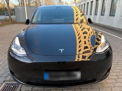 Second-hand Tesla Model Y RWD 219 kW (299 CP) 2023 Negru SUV