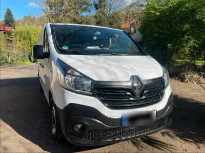 Gebraucht Renault Trafic 121 PS (88 kW) 2026 Weiß Van / Kleinbus