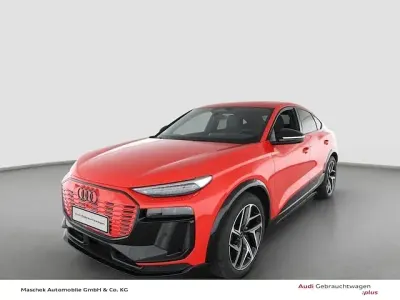 Gebraucht Audi SQ6 Sportback e-tron Ambiente 359 kW (489 PS) 2025 Soneirarot metallic SUV