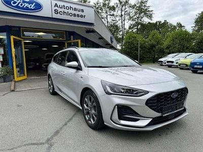 Gebraucht Ford Focus ST-Line X 155 PS (114 kW) 2023 Polar silber Kombi