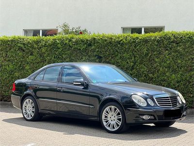 Mercedes E280