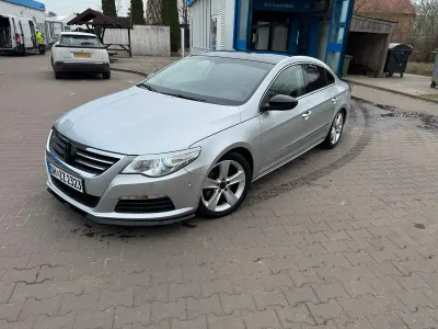 Begagnad VW CC R-line 160 HK (117 kW) 2010 Silver Sedan