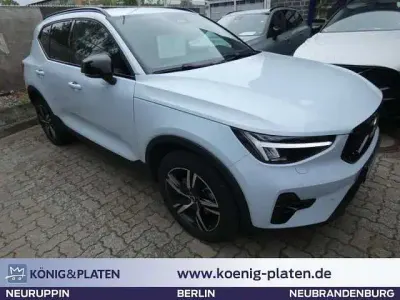 Gebraucht Volvo XC40 145 PS (106 kW) 2023 SUV