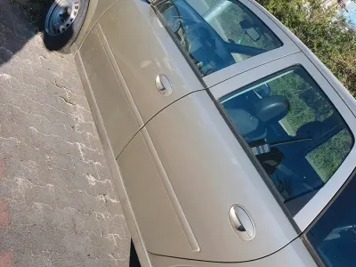Second-hand Opel Meriva 90 CP (66 kW) 2010 Auriu Monovolum