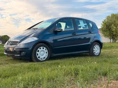 Gebraucht Mercedes A180 109 PS (80 kW) 2008 Blau Kleinwagen