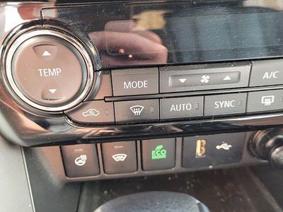 Gebraucht Mitsubishi Eclipse Cross 163 PS (119 kW) 2018 Schwarz SUV