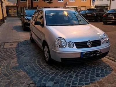 VW Polo