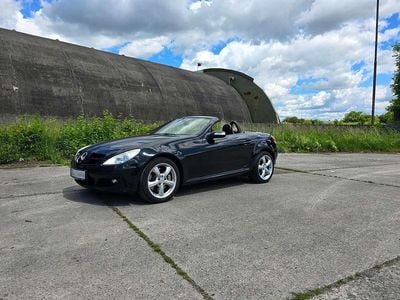 Usata Mercedes SLK350 272 CV (200 kW) 2005 Nero Cabrio