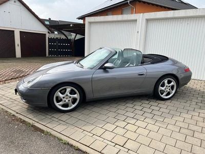 Porsche 911 Carrera Cabriolet