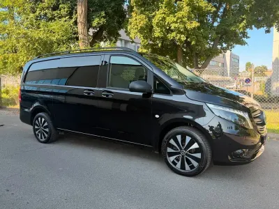Gebraucht Mercedes Vito Edition 190 PS (139 kW) 2022 Schwarz Van