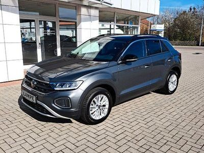 Gebraucht VW T-Roc Life 110 PS (80 kW) 2023 Grau SUV