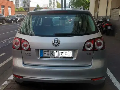 Gebraucht VW Golf Plus Cross Team 122 PS (89 kW) 2010 Silber Van / Kleinbus
