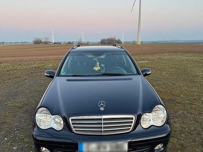 Gebraucht Mercedes C200 123 PS (90 kW) 2004 Blau Kombi