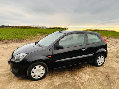 gebraucht Ford Fiesta TÜV 03/26