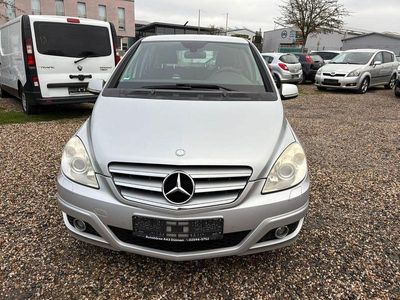 Mercedes B150