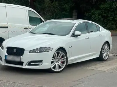 Gebraucht Jaguar XF S 275 PS (202 kW) 2012 Weiß Limousine