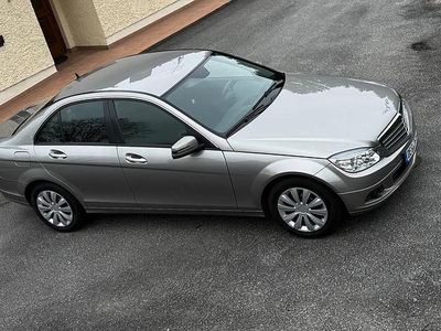 Second-hand Mercedes C180 156 CP (114 kW) 2008 Argintiu Berlinǎ
