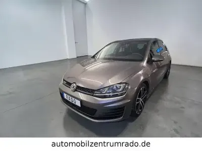 Gebraucht VW Golf VII GTD 184 PS (135 kW) 2016 Grau Limousine
