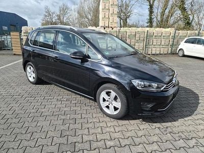 Second-hand VW Golf Sportsvan 125 CP (91 kW) 2018 Negru Monovolum
