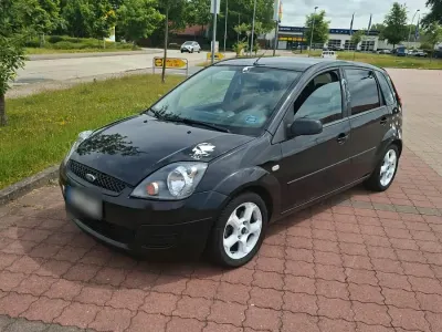 Gebraucht Ford Fiesta 69 PS (50 kW) 2008 Schwarz Kleinwagen