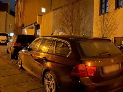 Gebraucht BMW 320 Sport Line 178 PS (130 kW) 2008 Rot Kombi