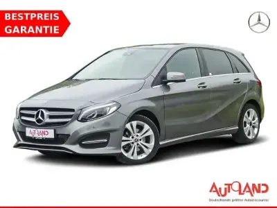 Gebraucht Mercedes B200 Style 136 PS (100 kW) 2017 Grau Kleinwagen