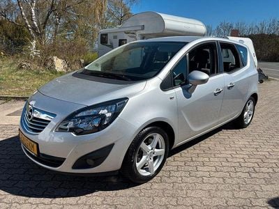 Gebraucht Opel Meriva Innovation 140 PS (102 kW) 2011 Silber Van / Kleinbus