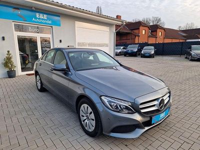 Grau Gebraucht 2017 Mercedes C220 Limousine | 20.490 € (Etwas zu teuer)