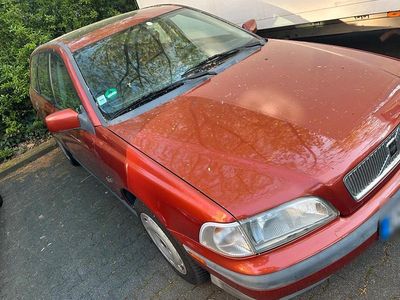 Second-hand Volvo V40 116 CP (85 kW) 1998 Break