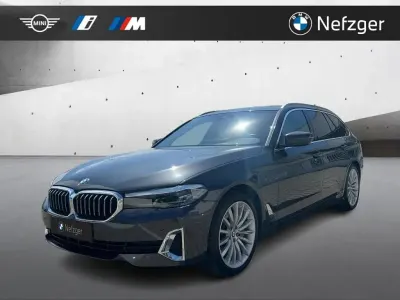 Gebraucht BMW 530 Luxury Line 245 PS (180 kW) 2023 Grau Kombi